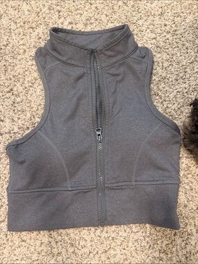 Sleeveless Zip-Up Crop Top - Charcoal